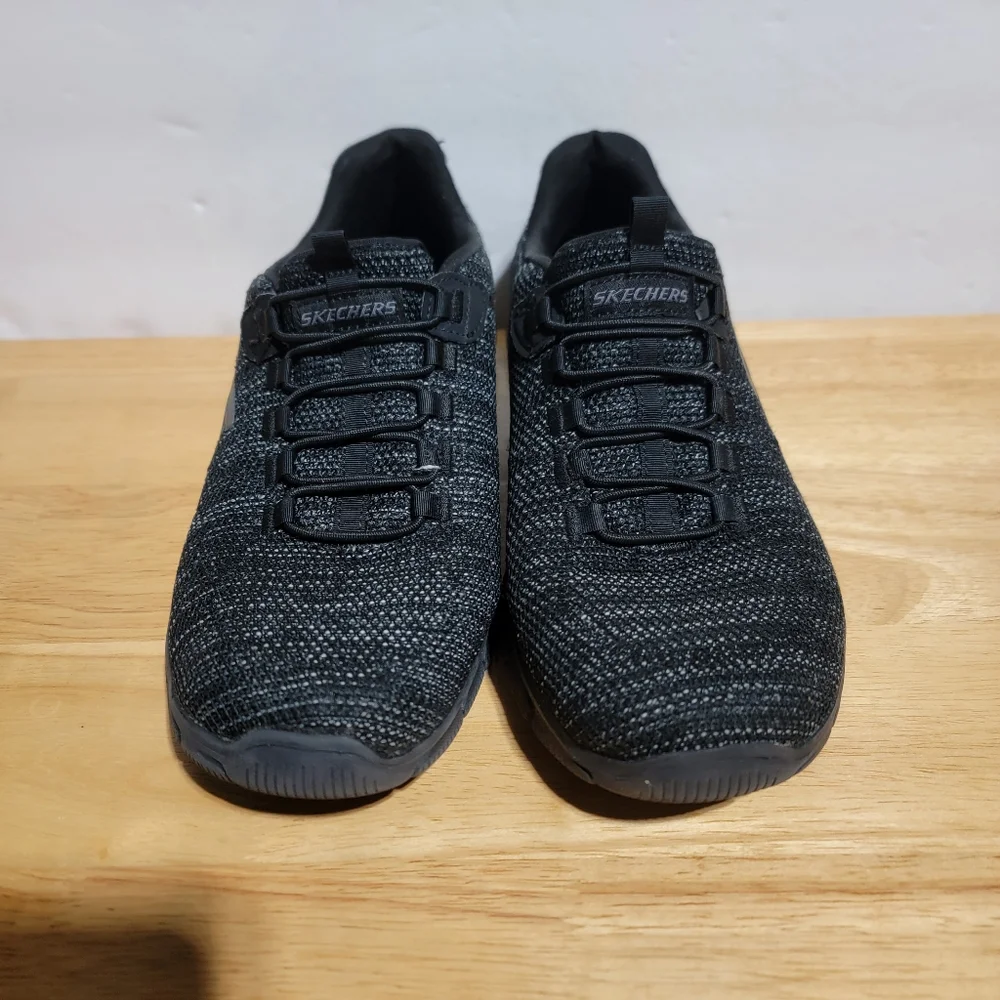 Skechers Women's Black Knit Slip-On Sneaker